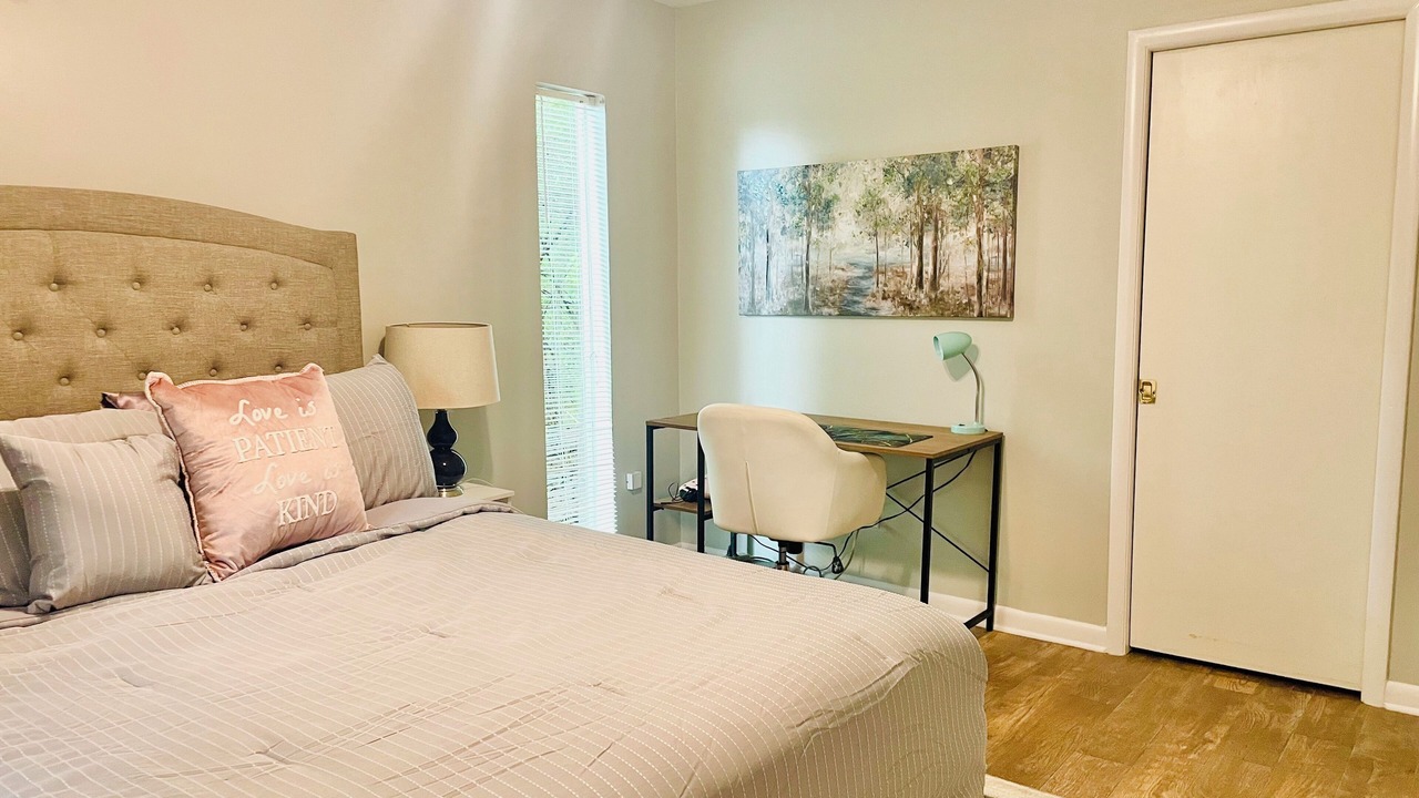 Photo of Bedroom in Hoover