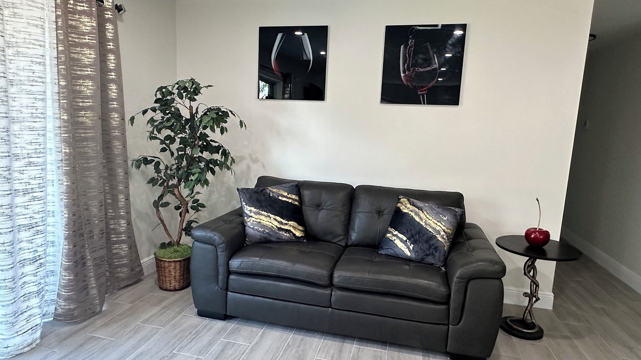 Photo of Livingroom in Fort Myers