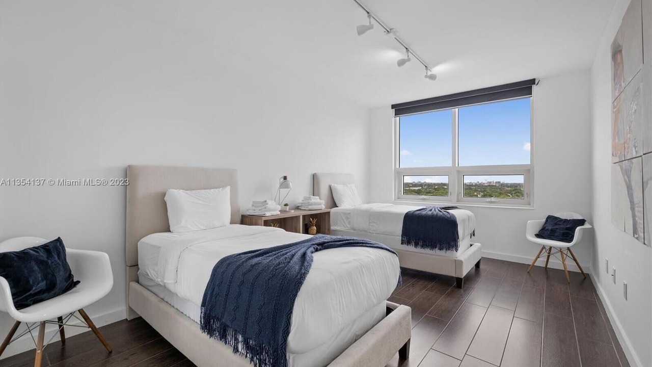 Photo of Bedroom in Midtown