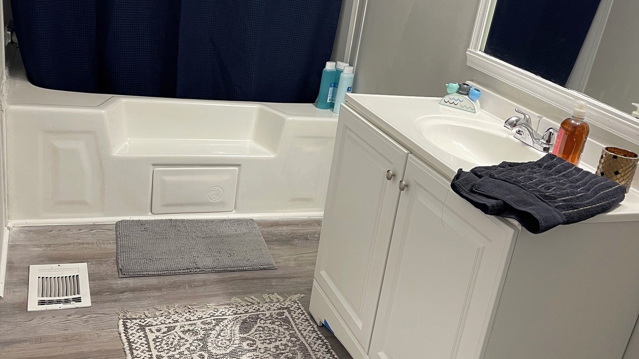 Photo of Bathroom in Troy