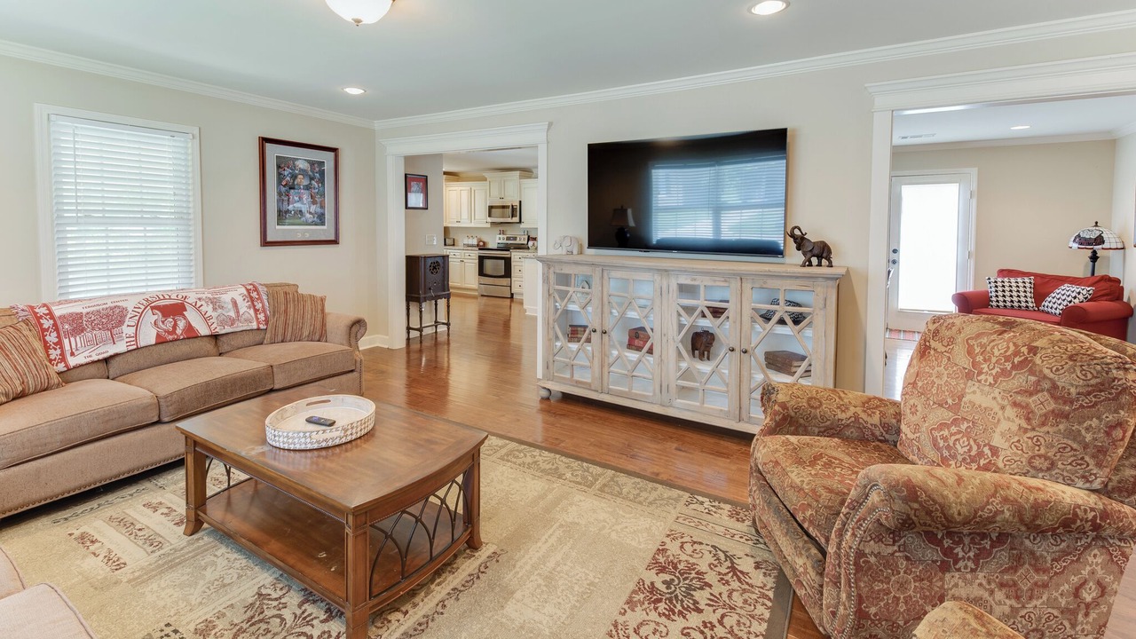 Photo of Livingroom in Tuscaloosa