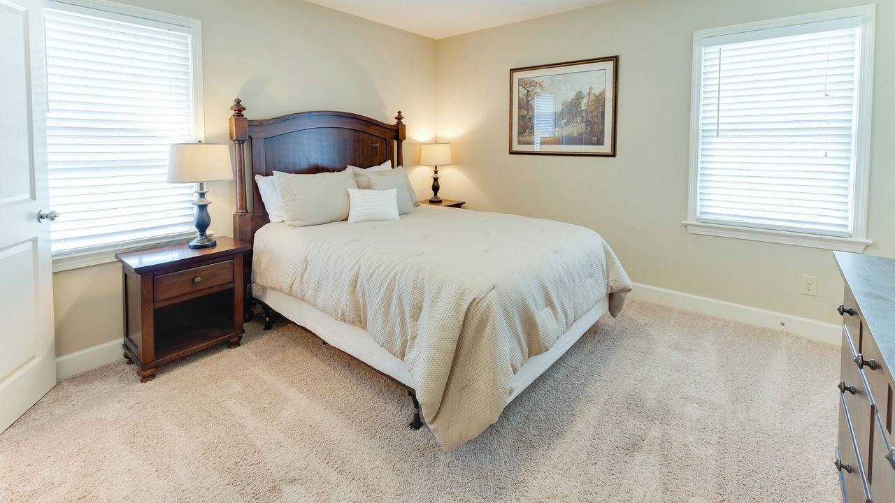Photo of Bedroom in Tuscaloosa