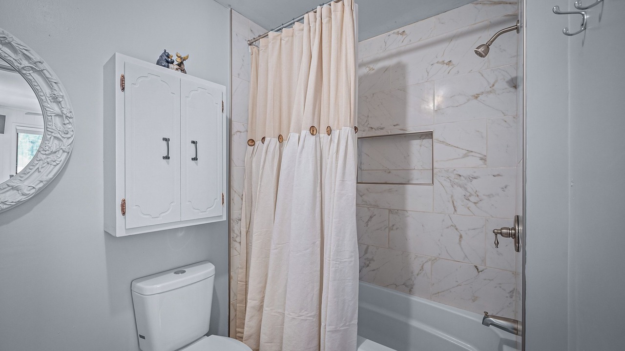 Photo of Bathroom in Valley Head