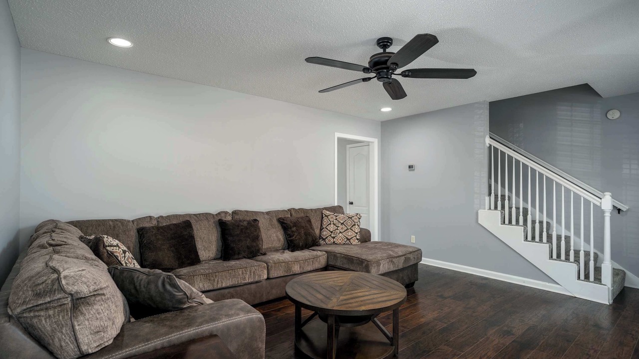 Photo of Livingroom in Cottondale