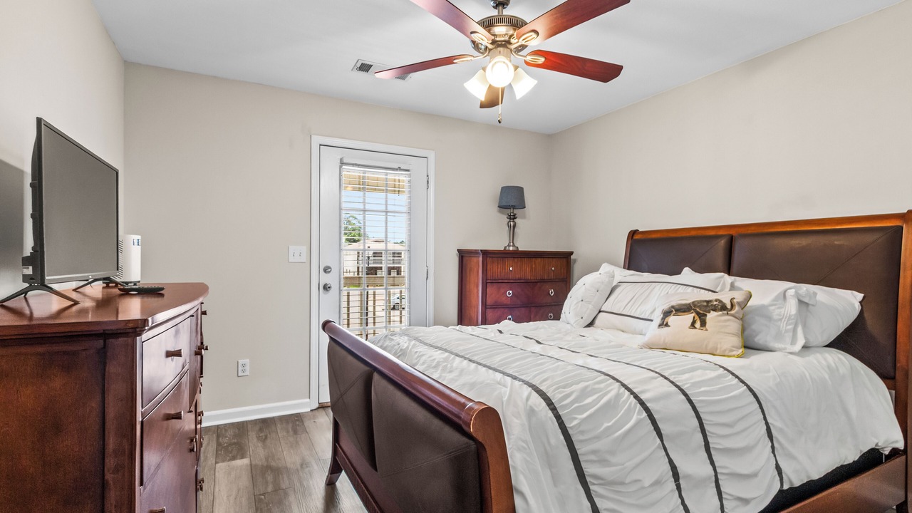 Photo of Bedroom in Tuscaloosa