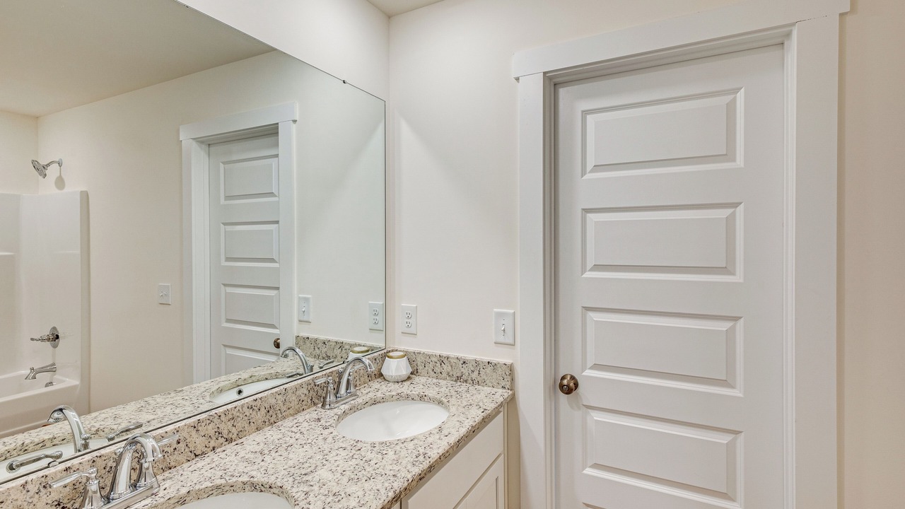 Photo of Bathroom in New Market