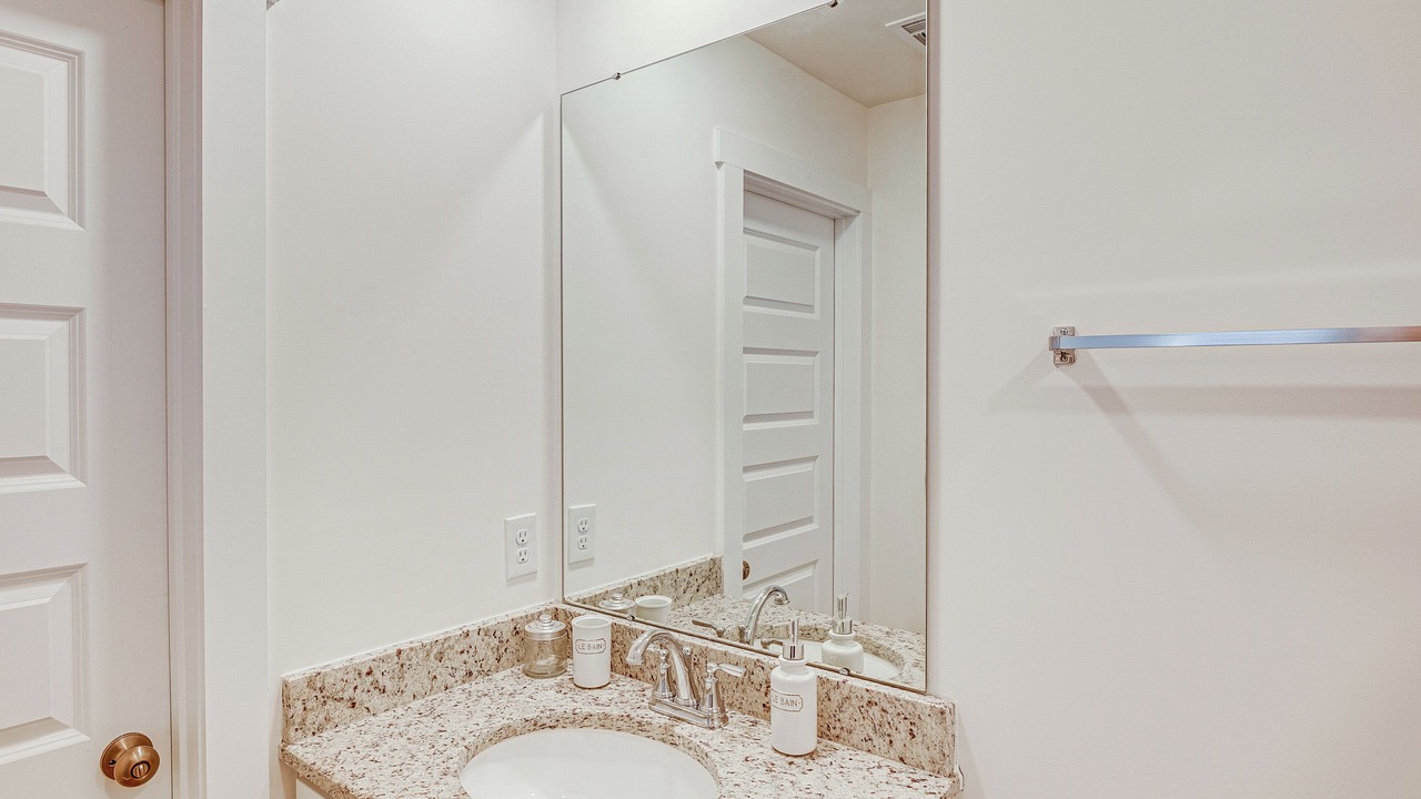 Photo of Bathroom in New Market