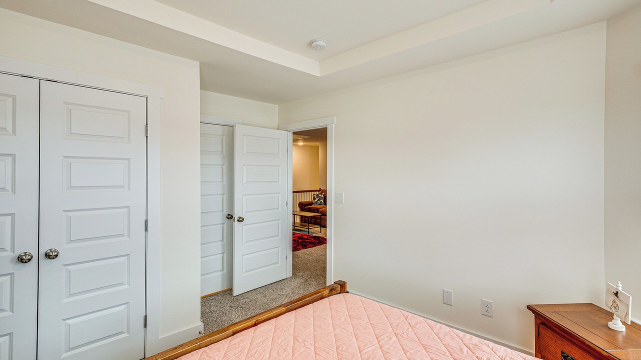 Photo of Bedroom in New Market