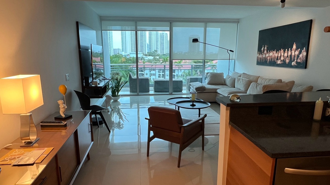 Photo of Livingroom in Aventura