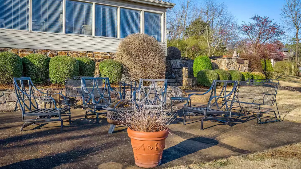 Photo of Patio Balcony in Guntersville
