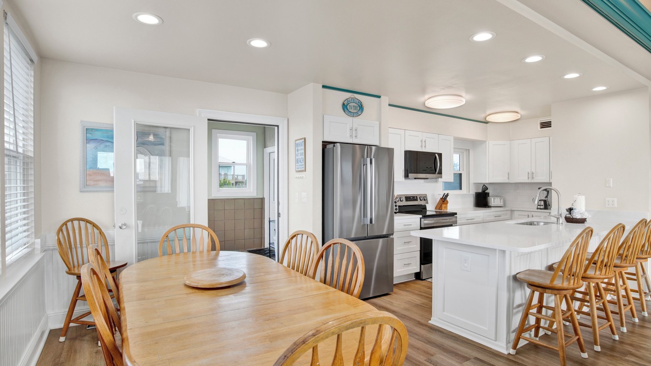Photo of Bedroom in Surf Side Shores