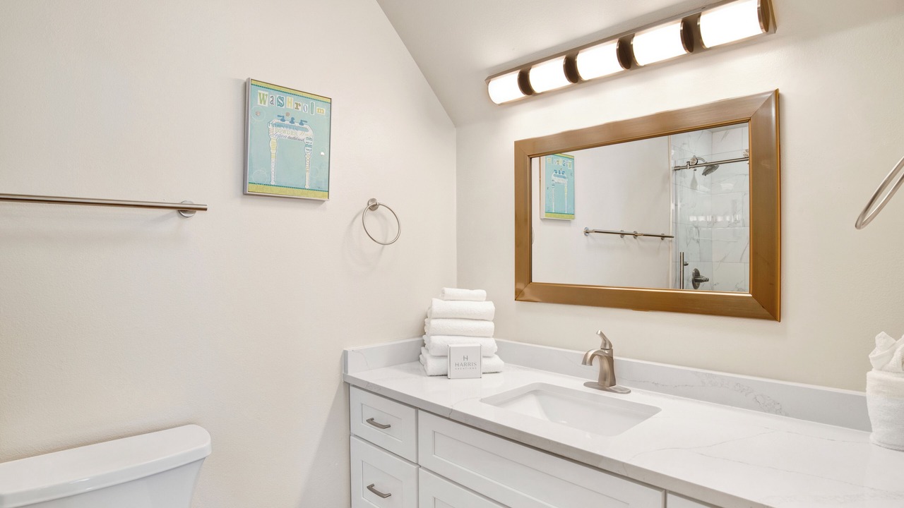 Photo of Bathroom in Surf Side Shores