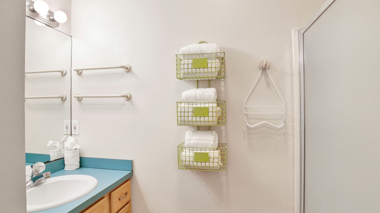 Photo of Bathroom in Surf Side Shores