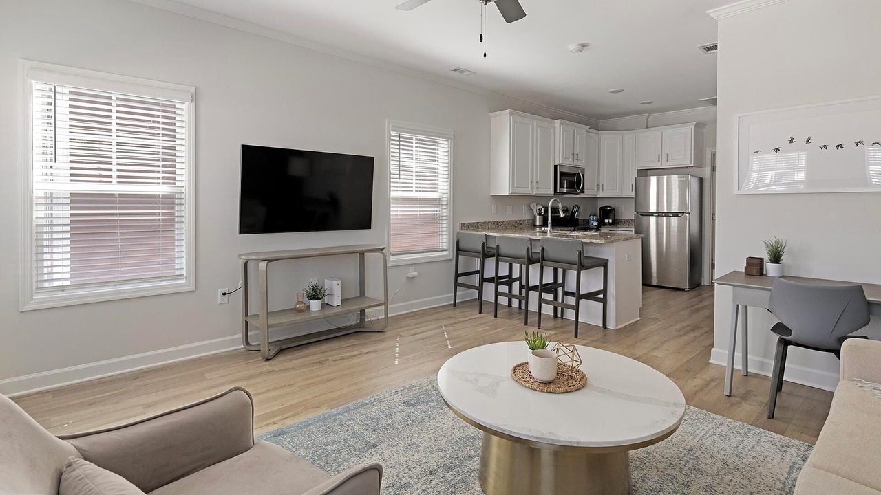 Photo of Livingroom in Huntsville