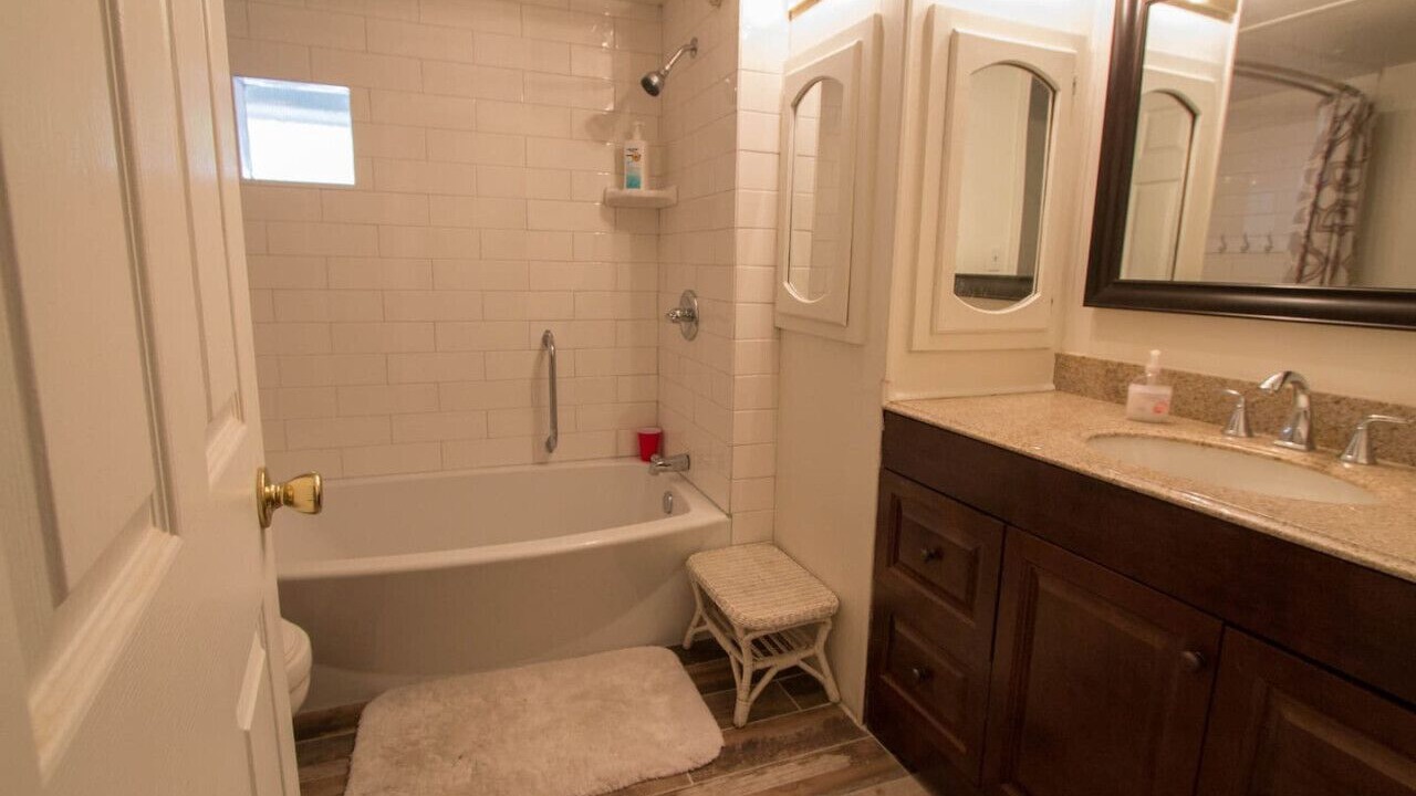 Photo of Bathroom in Cropwell
