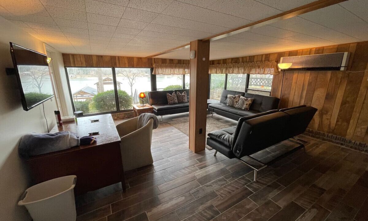 Photo of Livingroom in Cropwell