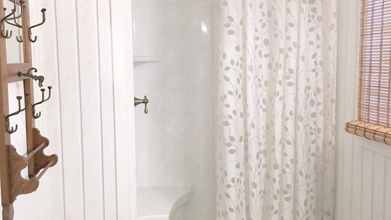 Photo of Bathroom in Mentone