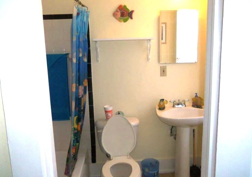 Photo of Bathroom in Leinkauf