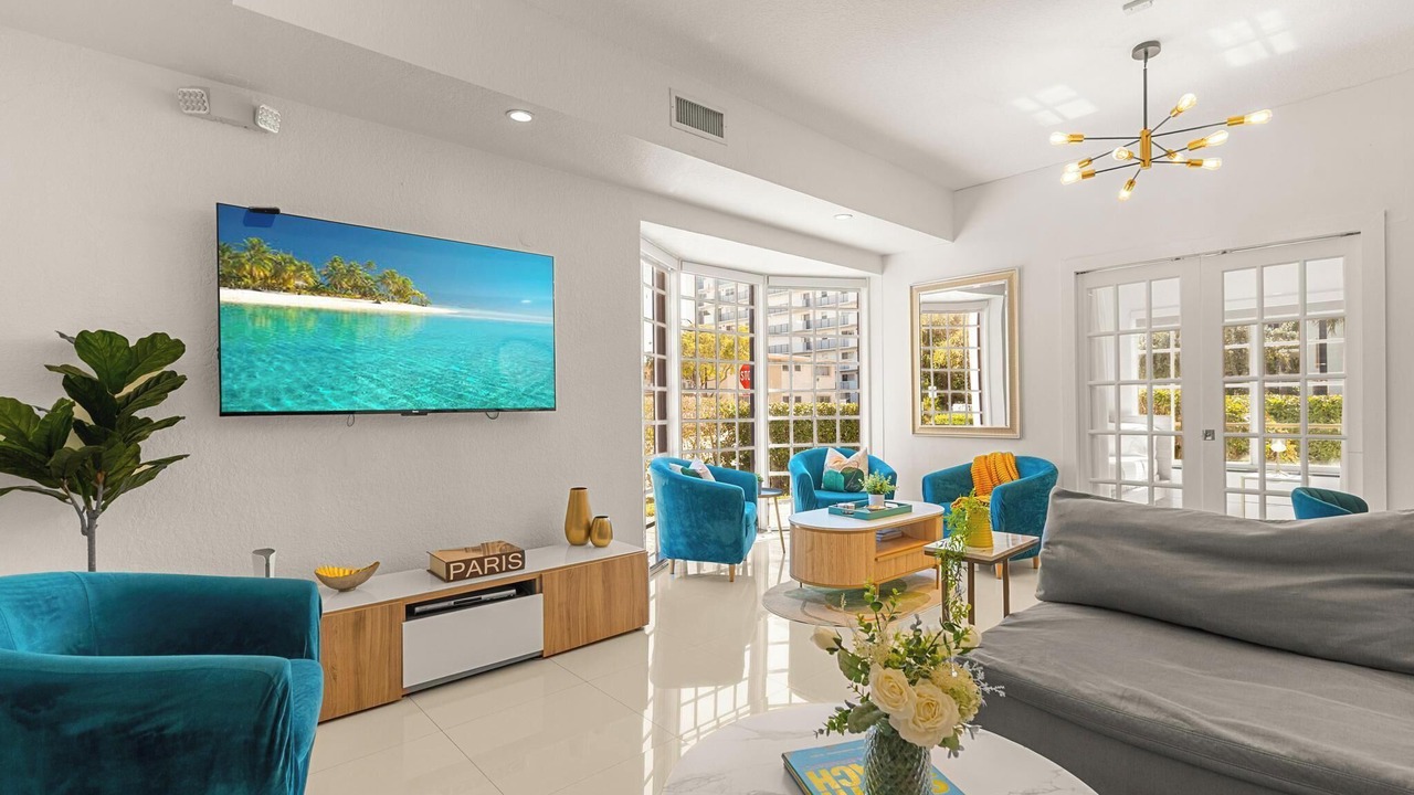 Photo of Livingroom in West Avenue