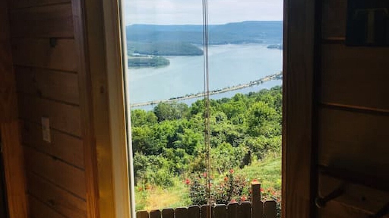 Photo of Bedroom in Bryant