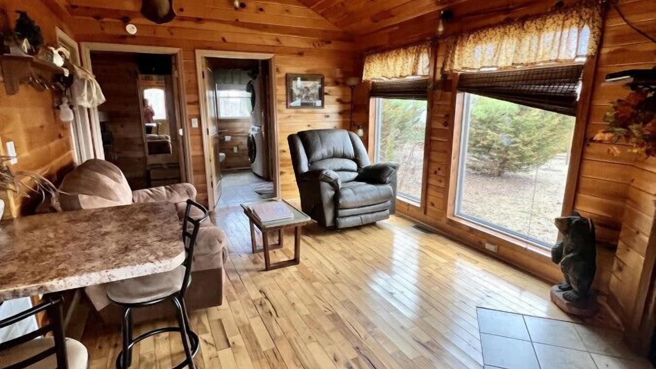Photo of Livingroom in Bryant