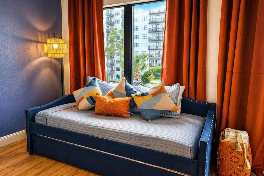 Photo of Bedroom in Florida Center