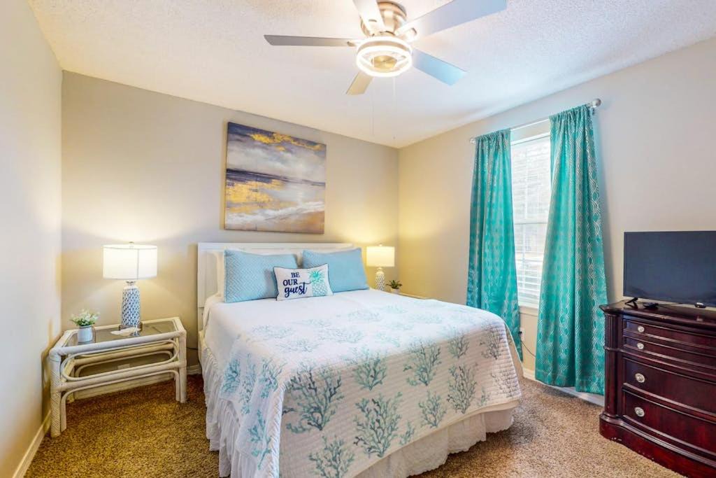 Photo of Bedroom in Ono Island