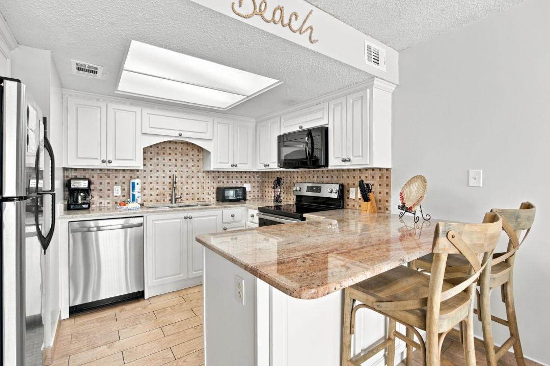 Photo of Kitchen in Orange Beach East