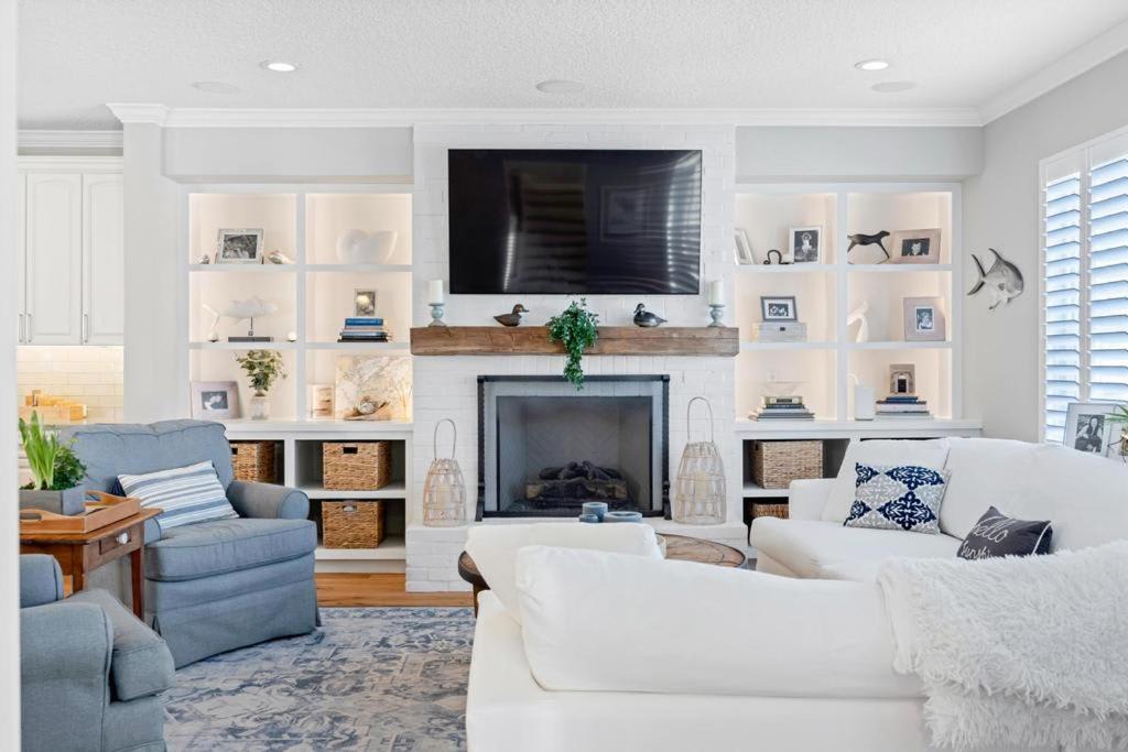 Photo of Livingroom in Atlantic Shores