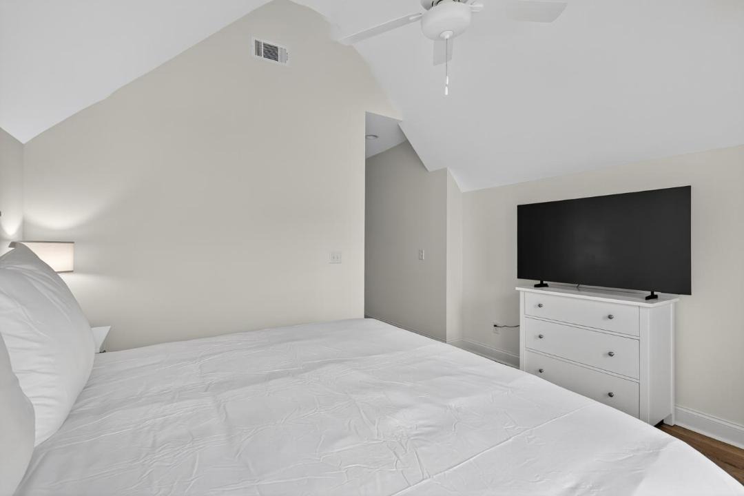 Photo of Bedroom in Auburn