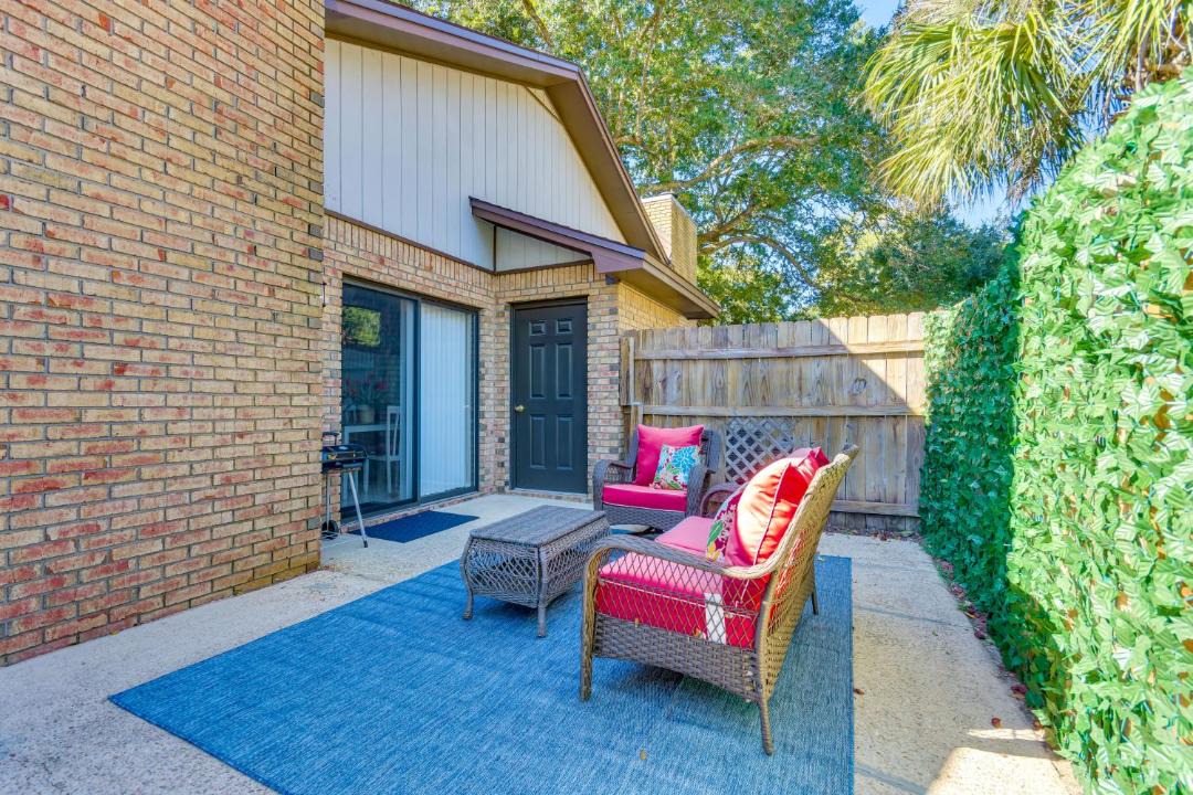 Photo of Patio Balcony in Ferry Pass