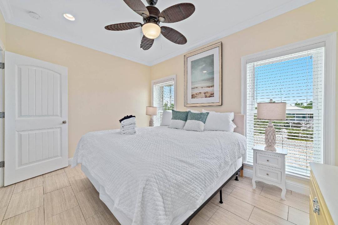 Photo of Bedroom in Surf Side Shores