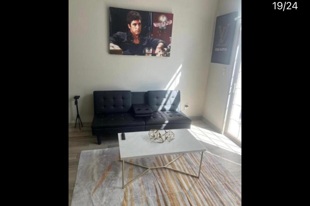 Photo of Livingroom in Redmont Park
