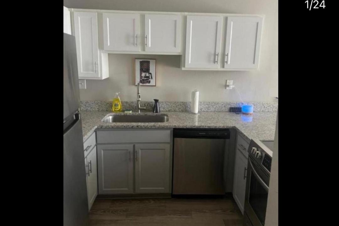 Photo of Kitchen in Redmont Park