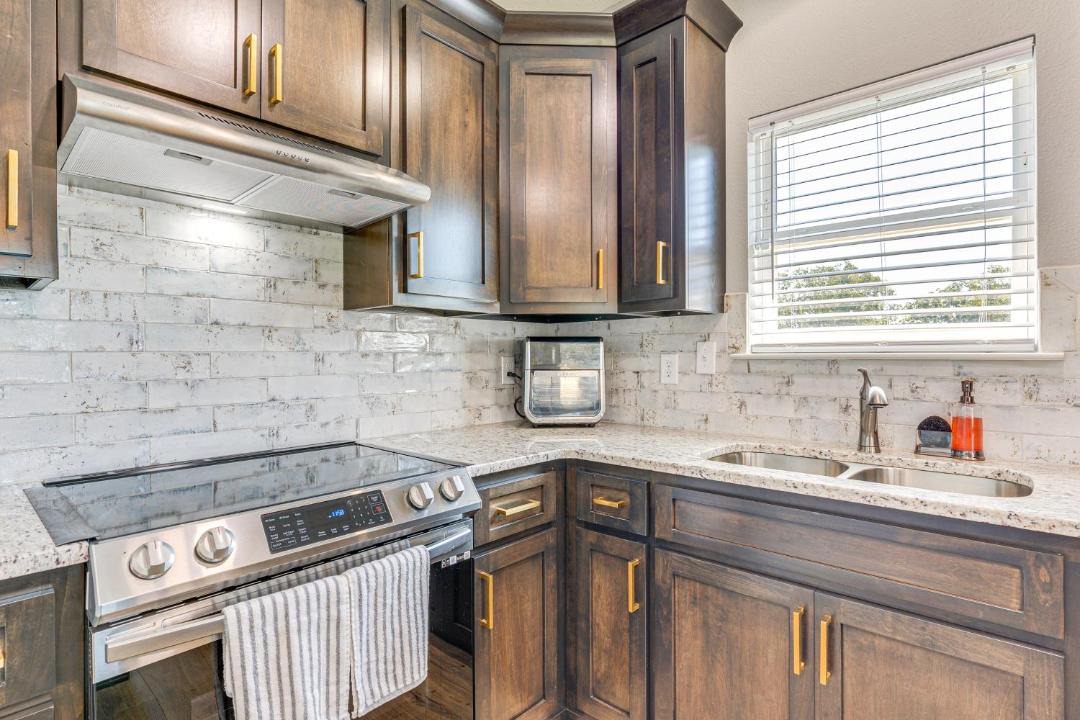 Photo of Kitchen in Saint Elmo