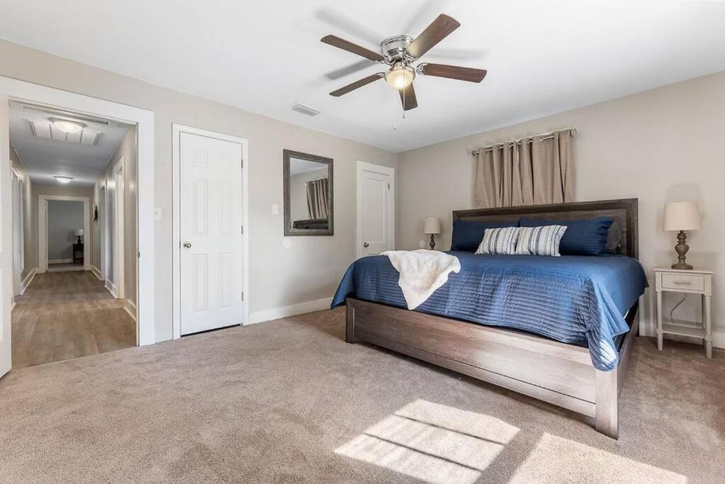 Photo of Bedroom in Saint Elmo