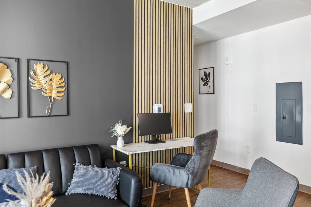 Photo of Livingroom in Five Points South