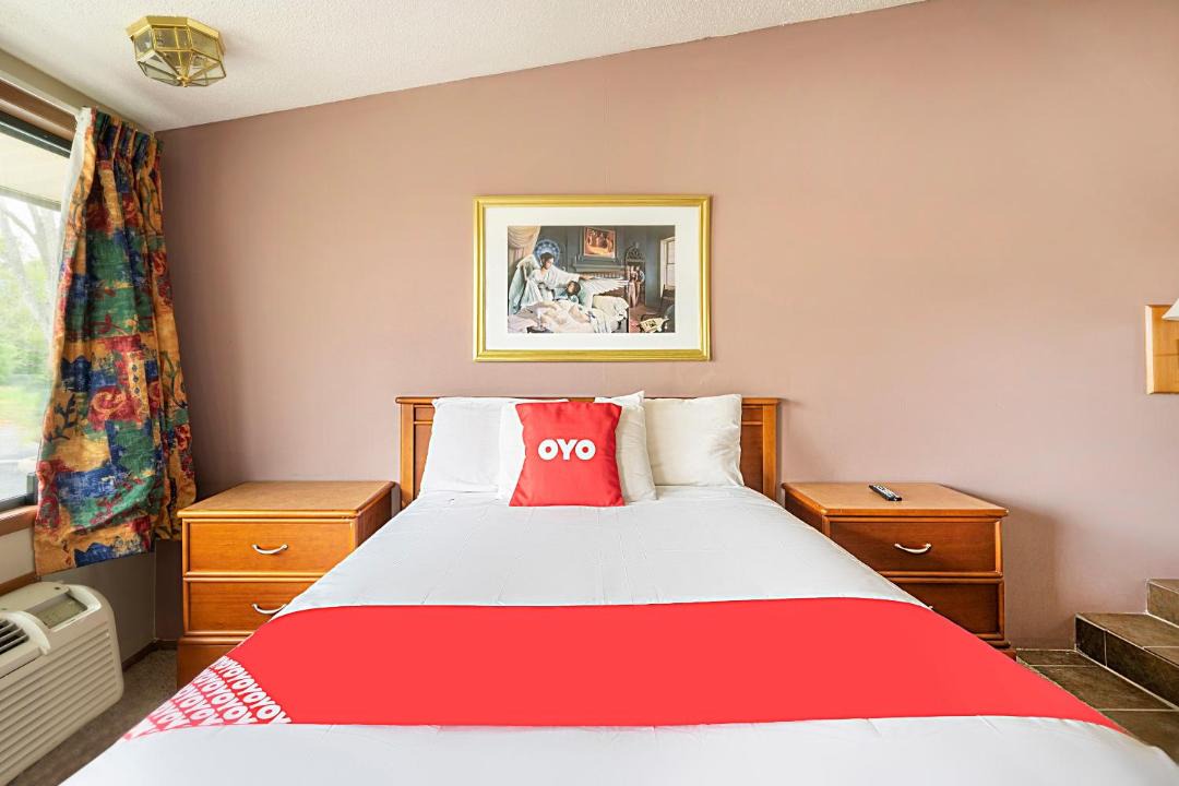 Photo of Bedroom in Daleville