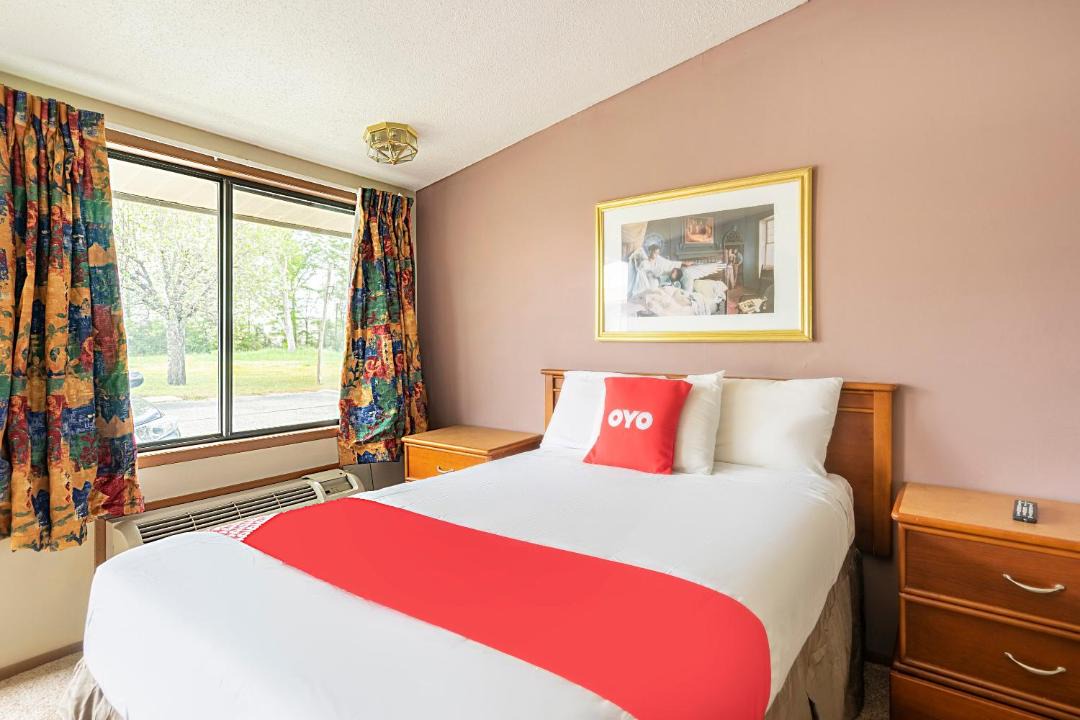 Photo of Bedroom in Daleville