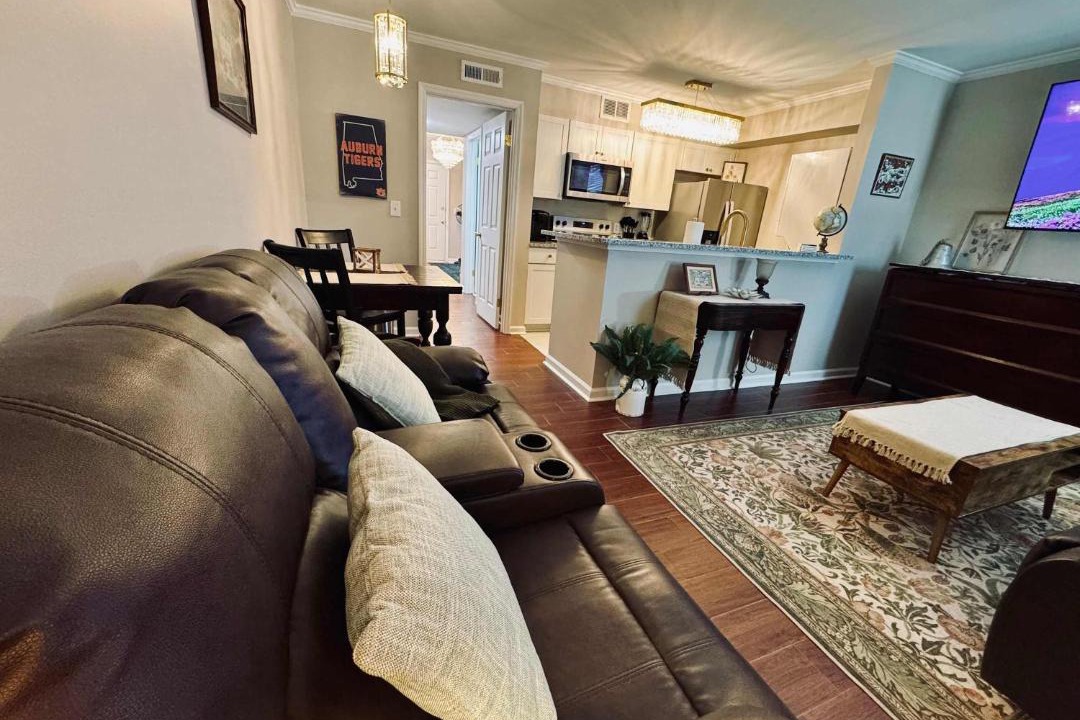 Photo of Livingroom in Auburn
