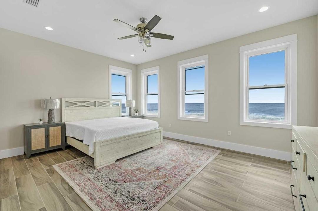 Photo of Bedroom in Surf Side Shores