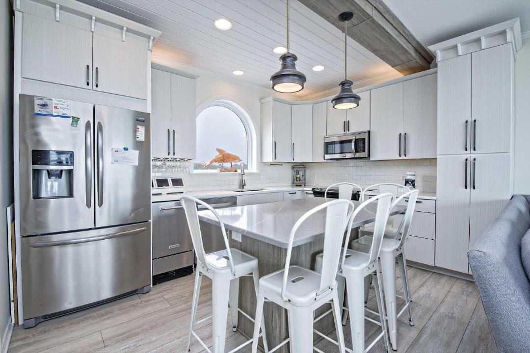 Photo of Kitchen in Surf Side Shores