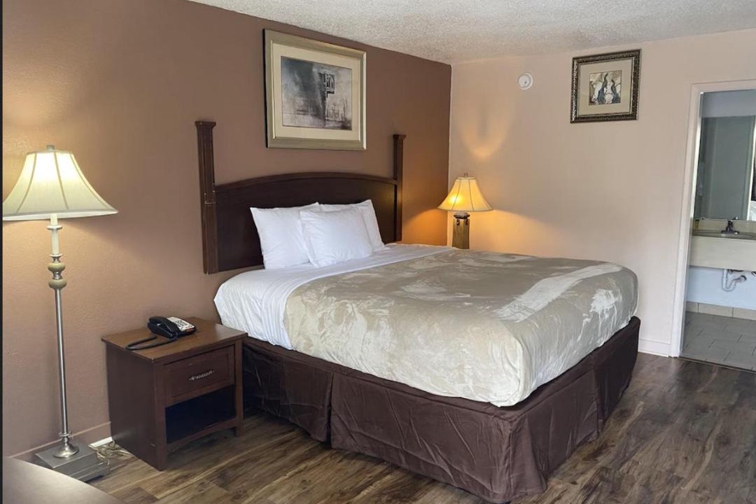 Photo of Bedroom in Montgomery