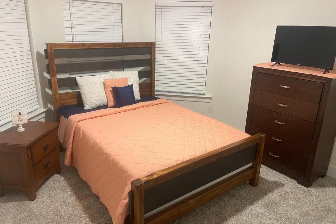 Photo of Bedroom in New Market