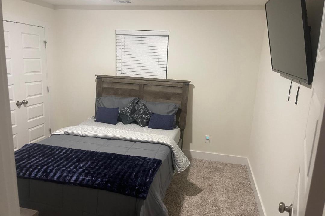 Photo of Bedroom in New Market