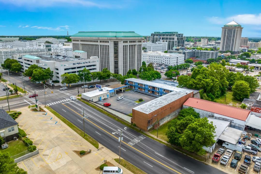 Photo of Others in Montgomery