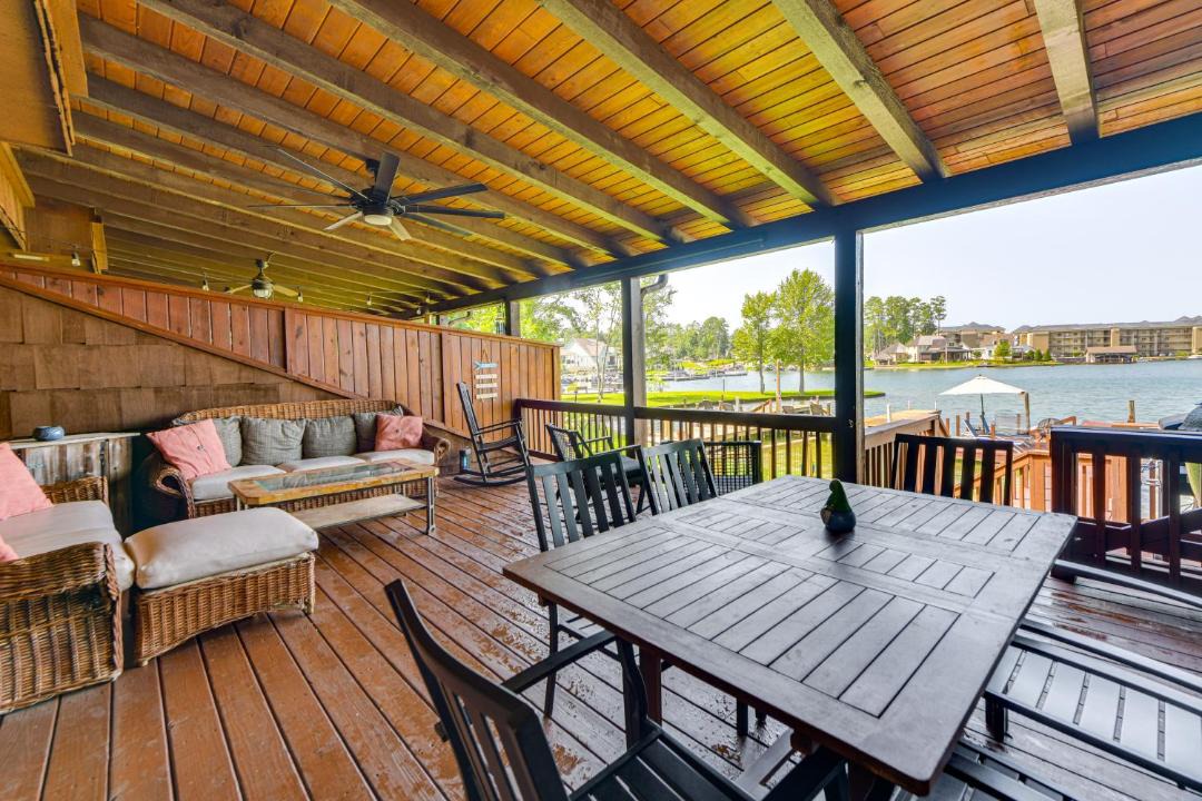 Photo of Patio Balcony in Dadeville