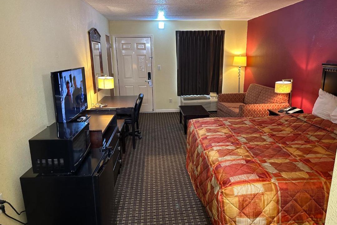 Photo of Bedroom in Fort Mc Clellan
