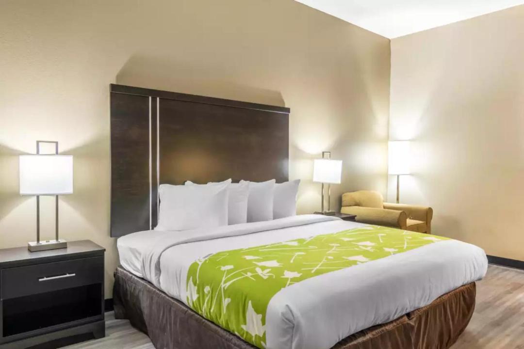 Photo of Bedroom in Opelika
