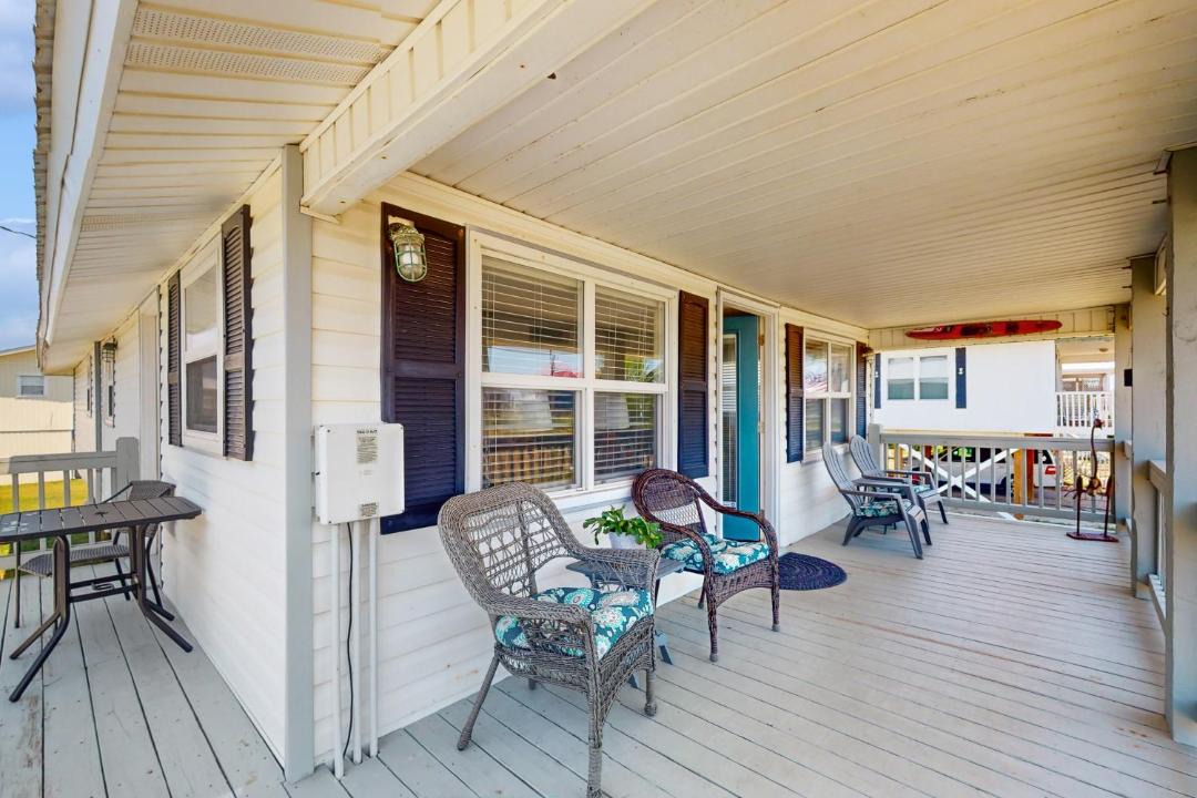 Photo of Patio Balcony in Dauphin Island